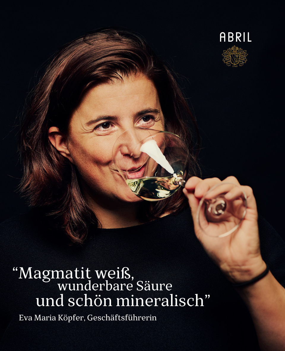 STEIN "Magmatit" weiß